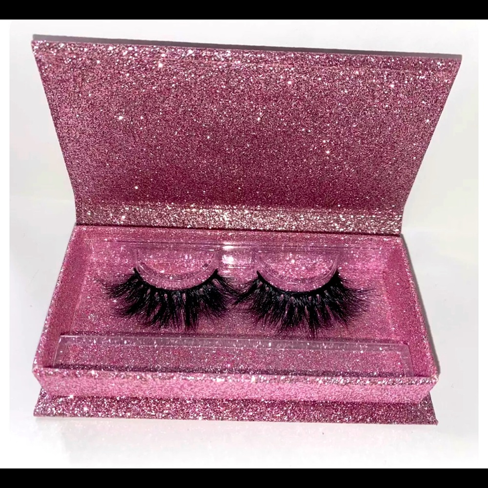Dolly 25MM Mink Lashes